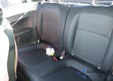 2012 Volkswagen Beetle 2.5L из США, поврежденный, VIN 3VWJP7AT7CM657944